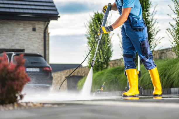Best Pool Deck Cleaning  in Sheldon, TX
